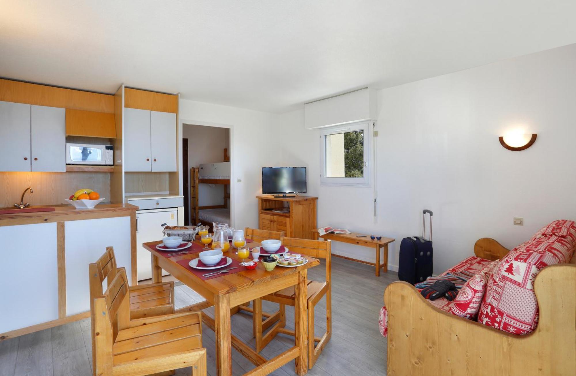 Les Balcons Du Soleil Aparthotel Font-Romeu-Odeillo-Via Ngoại thất bức ảnh